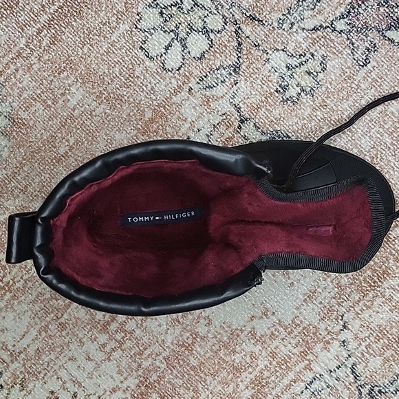 Tommy Hilfiger Women's Ilhena Duck Boots Lace Up Warm Ankle Boots Size 5 - Picture 7 of 9